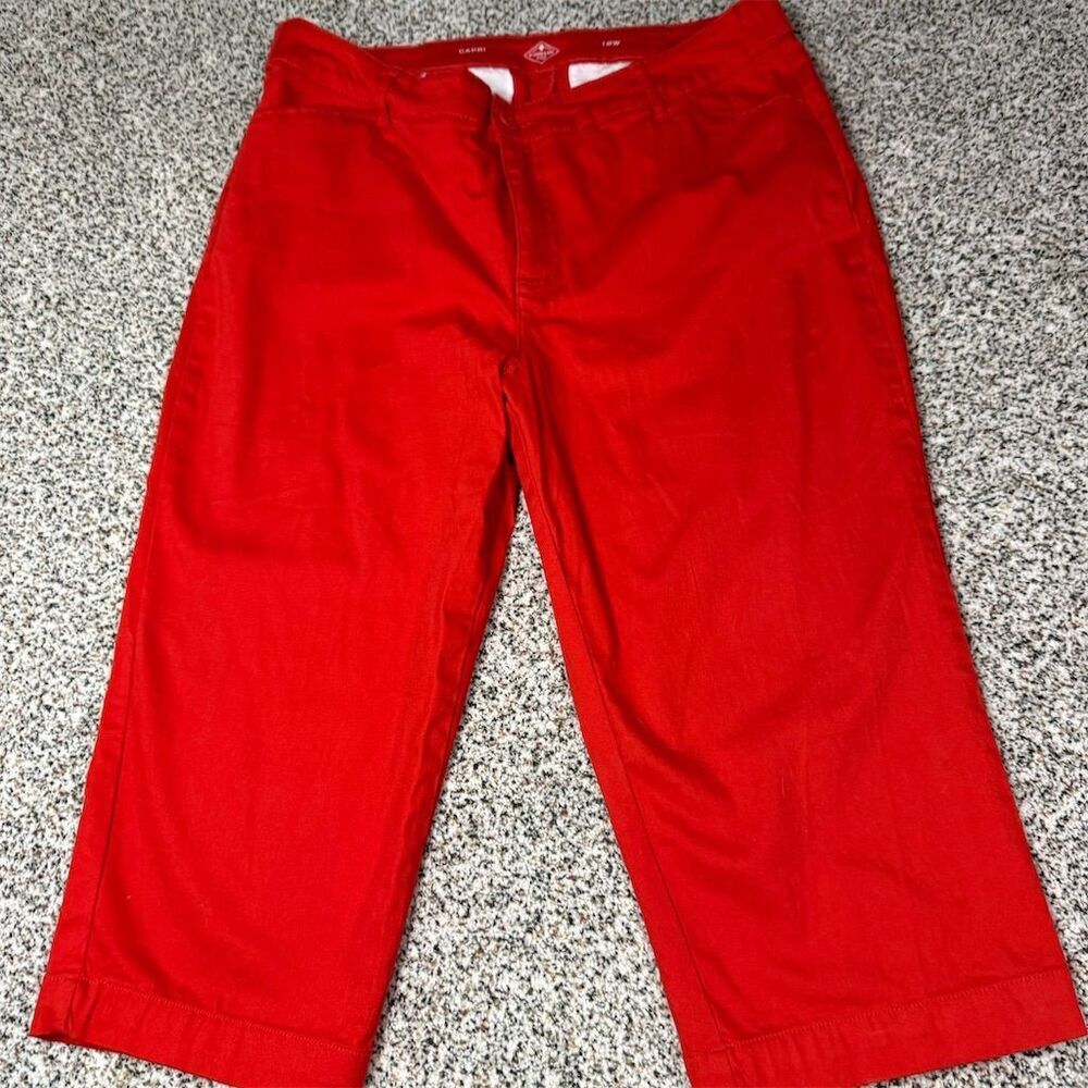 St. John's Bay Women's Plus Size 16 Red Capri Pants Casual​